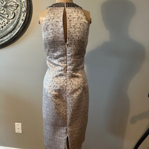 MAGGY LONDON GOLD METALLIC DRESSY SHIFT DRESS - Picture 3 of 6